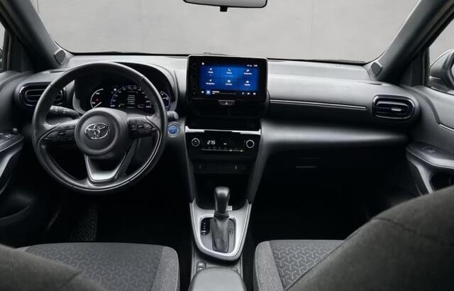 Toyota YARIS Cross 1.5 Hybrid ACC STOELVERW. APPLE. P-CAM