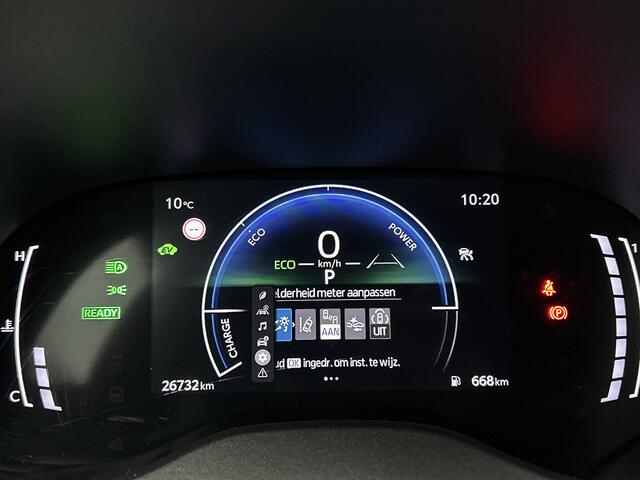 Toyota YARIS Cross 1.5 Hybrid 115 First Edition | Parkeersensoren V+A | Stuur-Stoelverwarming |