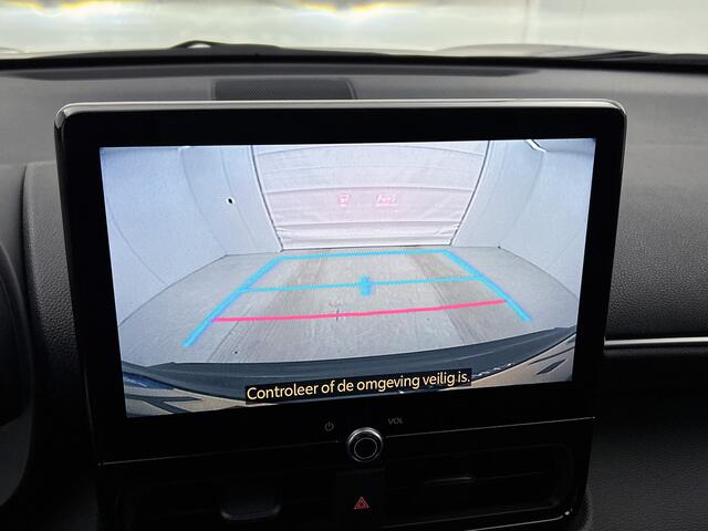 Toyota YARIS Cross 1.5 Hybrid 115 First Edition | Parkeersensoren V+A | Stuur-Stoelverwarming |