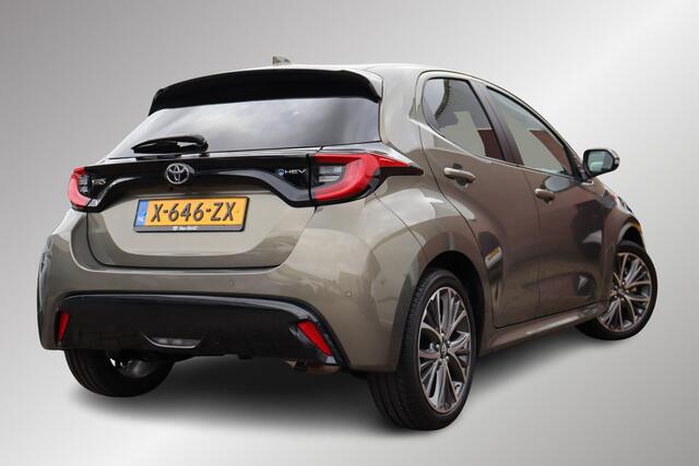 Toyota YARIS 1.5 Hybrid 130 Executive, parkeersensoren, BSM, Apple CarPlay / Android Auto.