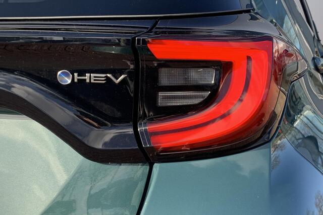 Toyota YARIS 1.5 Hybrid 130 Executive | Camera | Apple Carplay | Keyless | Stoel- en Stuurverwarming