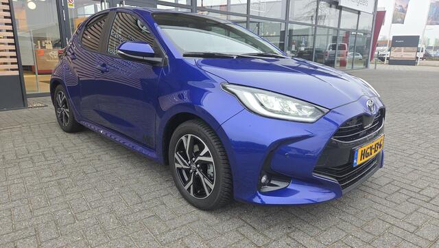 Toyota YARIS 1.5 Hybrid 115 First Edition