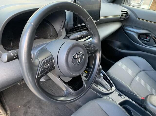 Toyota YARIS Cross 1.5 Hybrid Adventure CRUISE STOELVER. P-CAM APPLE