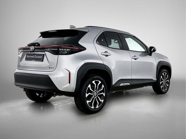 Toyota YARIS Cross 1.5 Hybrid 115 First Edition | BTW Voertuig | Stoelverwarming |