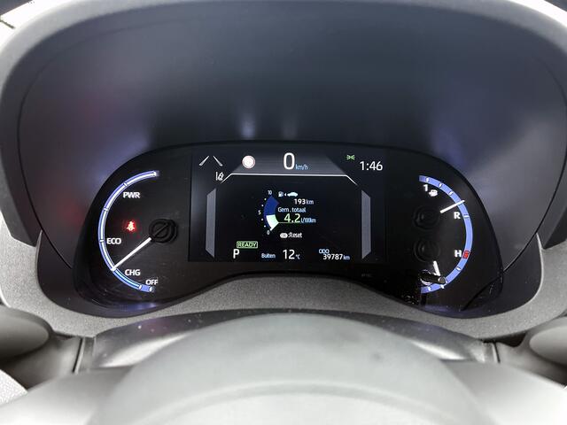 Toyota YARIS Cross 1.5 Hybrid Executive | BTW Voertuig | Panoramadak | Stoelverwarming | Head-up display |