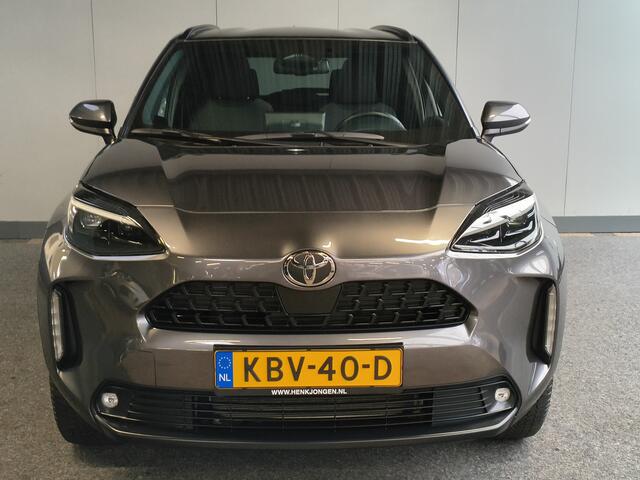 Toyota YARIS Cross 1.5 Hybrid 115 First Edition Rijklaar + Fabrieksgarantie Henk Jongen Auto's in Helmond, al 50 jaar service zoals 't hoort!