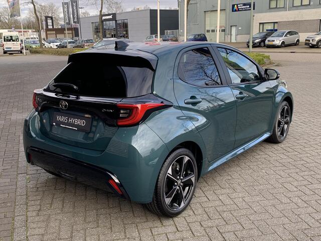 Toyota YARIS 1.5 Hybrid 130 Executive EXTRA INRUILVOORDEEL ¤ 2.000,--
