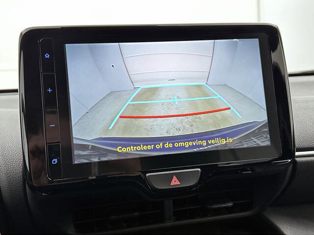 Toyota YARIS Cross 1.5 Hybrid Dynamic Limited + | Blind spot | Keyless entry |