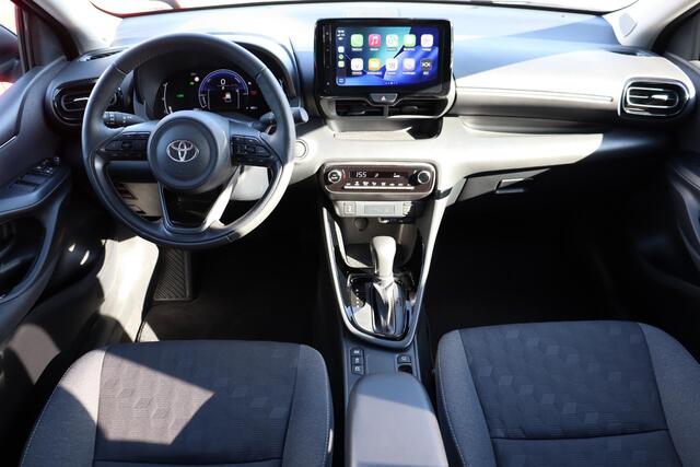 Toyota YARIS 1.5 Hybrid 115 Dynamic, Comfort Pack Apple carplay / Android auto, BSM, Parkeersensoren.