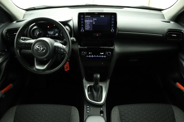Toyota YARIS Cross 1.5 Hybrid Active | Adaptive Cruise Control | Achteruitrijcamera | Apple Carplay | Android Auto | Climate Control | Trekhaak |
