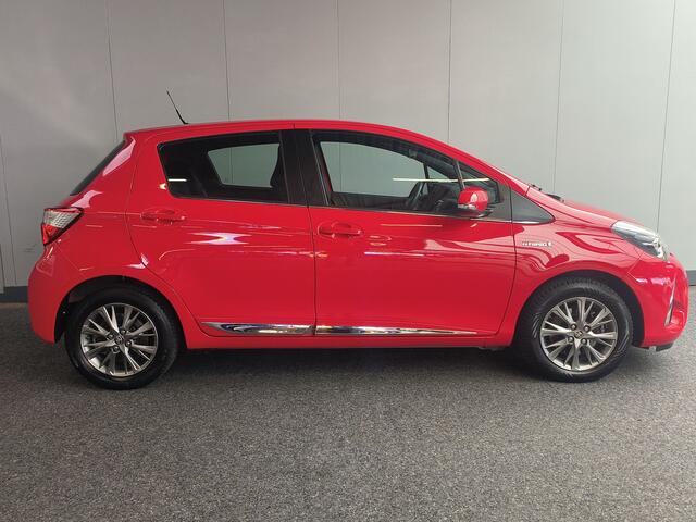 Toyota YARIS 1.5 Hybrid Energy Plus Automaat uit 20218 Rijklaar + 12 maanden Bovag-garantie Henk Jongen Auto's in Helmond, al 50 jaar service zoals 't hoort!
