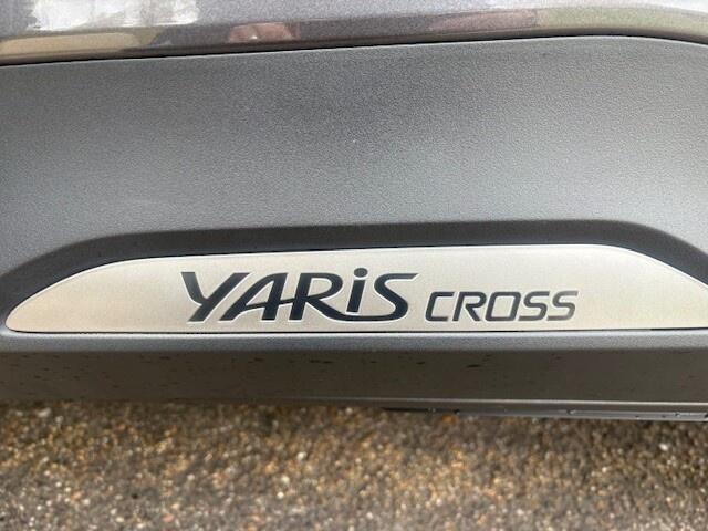 Toyota YARIS Cross 1.5 Hybrid Dynamic | Apple Car Play | Keyless Entry
