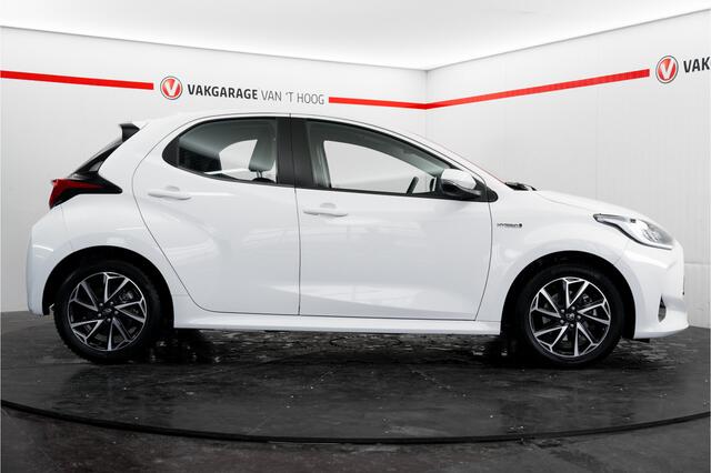 Toyota YARIS 1.5 Hybrid Business Plus Leder Led Camera