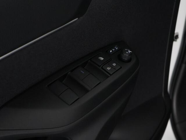 Toyota YARIS Cross 1.5 Hybrid 130 Dynamic | Stuur- & Stoelverwarming | Apple Carplay & AndroidAUTO | Navigatie