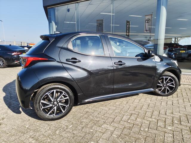 Toyota YARIS 1.5 Hybrid First Edition | Navi | Keyless Start & Entry | Androi