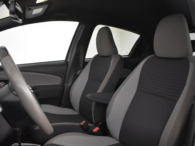 Toyota YARIS 1.5 Hybrid Bi-Tone | Camera | Navigatie | Botspreventie |