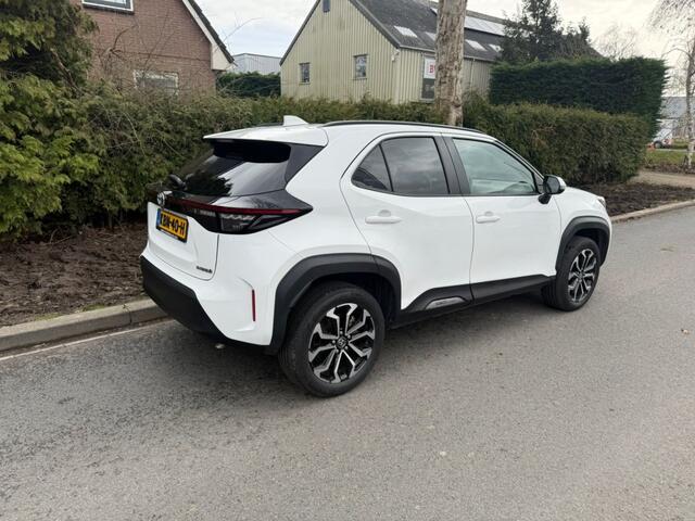 Toyota YARIS 1.5 Hybrid Dynamic