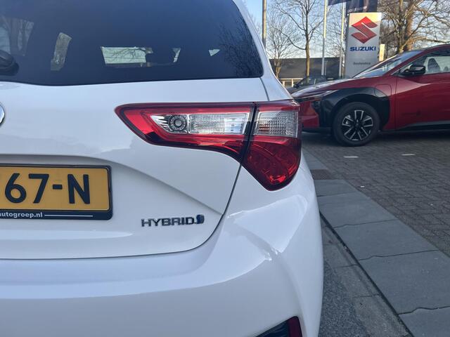Toyota YARIS 1.5 Hybrid Dynamic