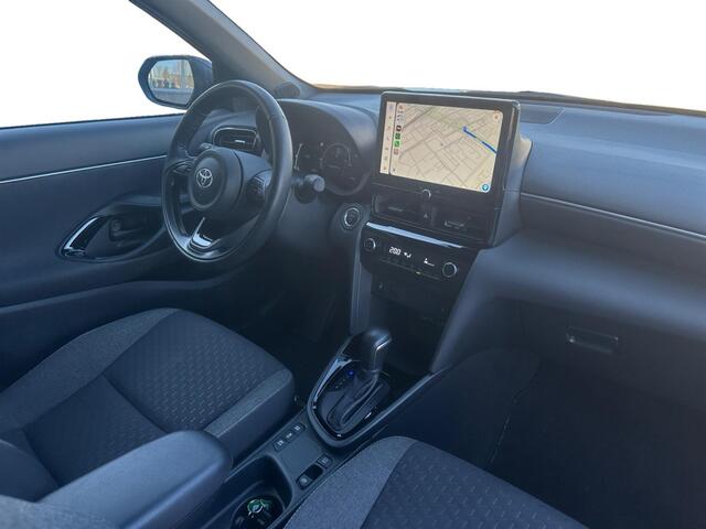 Toyota YARIS Cross 1.5 Hybrid 115 First Edition | CAMERA | CARPLAY | STOEL - STUUR - VOORRUITVERWARMING |