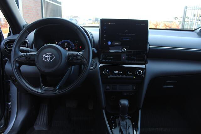Toyota YARIS Cross 1.5 Hybrid 115 First Edition | Rijklaar | PDC | Navi | Apple/Android | Camera | Adap Cruise | Stoel-/Stuurverwarming