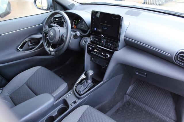 Toyota YARIS Cross 1.5 Hybrid 115 First Edition | Rijklaar | PDC | Navi | Apple/Android | Camera | Adap Cruise | Stoel-/Stuurverwarming