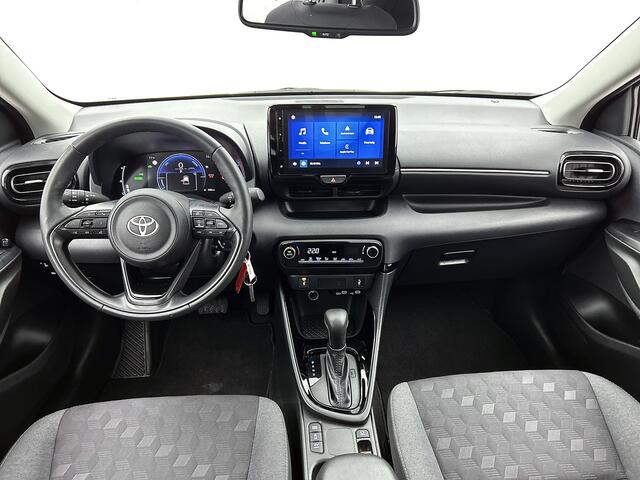 Toyota YARIS 1.5 Hybrid 115 Dynamic | Climate control | Winterpakket | Lichtmetalen velgen |
