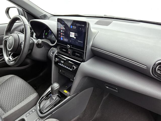 Toyota YARIS Cross 1.5 Hybrid 115 First Edition | Climate control | Winterpakket | LED verlichting | LM velgen |