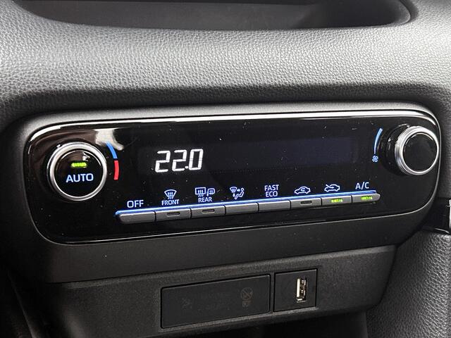 Toyota YARIS 1.5 Hybrid Dynamic