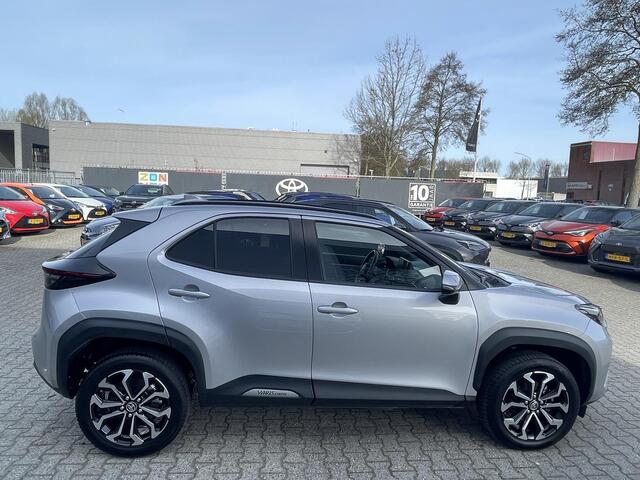 Toyota YARIS Cross 1.5 Hybrid 115 First Edition All seasonbanden