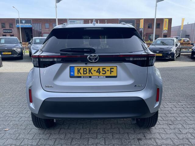 Toyota YARIS Cross 1.5 Hybrid 115 First Edition All seasonbanden
