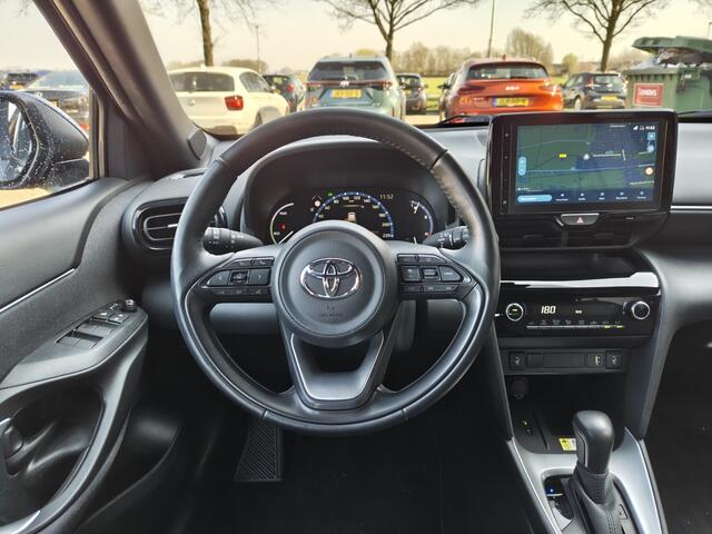 Toyota YARIS Cross 1.5 Hybrid Dynamic Plus | Sensoren v/a | Navi | Blind Spot |