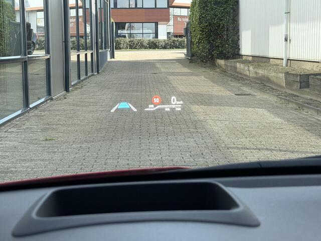 Toyota YARIS 1.5 Hybrid Launch Edition | Trekhaak/Head-Up/Apple Carplay-Android/Adapt.Cruise/Camera/Keyless