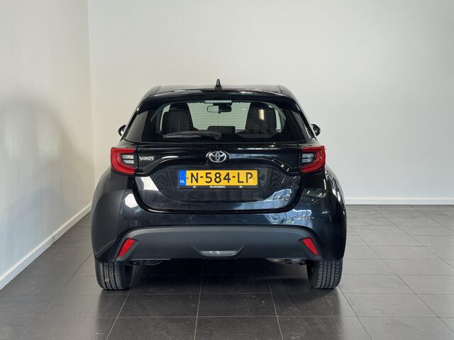 Toyota YARIS 1.5 VVT-i Dynamic Keyless | Camera | Navigatie |