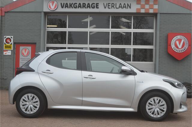 Toyota YARIS 1.5 Hybrid 115 Comfort 12 mnd. gar.