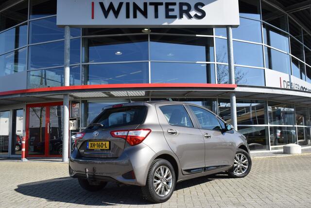 Toyota YARIS 1.5 VVT-i Aspiration | Trekhaak | Navigatie | Camera | Cruise Control | Airco |