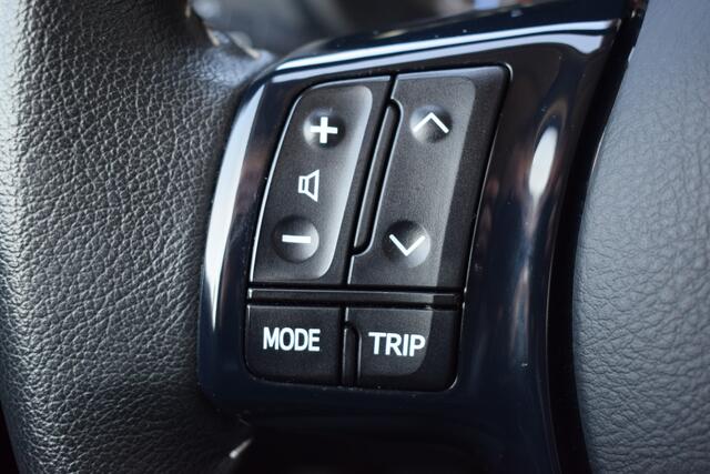 Toyota YARIS 1.5 VVT-i Aspiration | Trekhaak | Navigatie | Camera | Cruise Control | Airco |