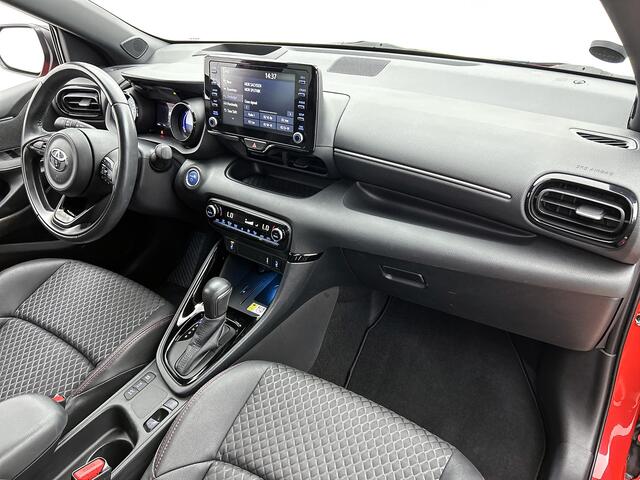 Toyota YARIS 1.5 Hybrid Launch Edition | Stoelverwarming | Lederenbekleding | Achteruitrijcamera |