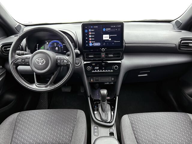Toyota YARIS Cross 1.5 Hybrid 115 First Edition | BTW Voertuig | Stoel en stuurwielverwarming |