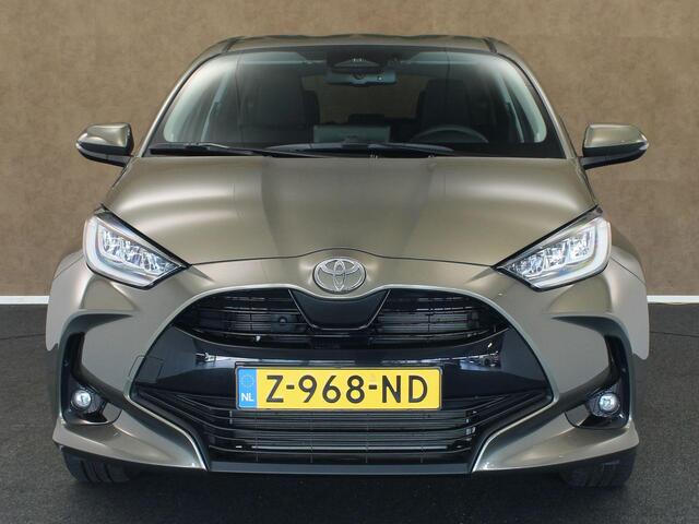 Toyota YARIS 1.5 Hybrid 115 First Edition - ORIGINEEL NEDERLANDSE AUTO - AUTOMATISCHE AIRCO - KEYLESS ENTRY/START - APPLE CARPLAY/ANDROID AUTO - NAVIGATIESYSTEEM FULL-MAP - CRUISE CONTROL ADAPTIEF - EXTRA GETINT GLAS ACHTER - LED KOPLAMPEN