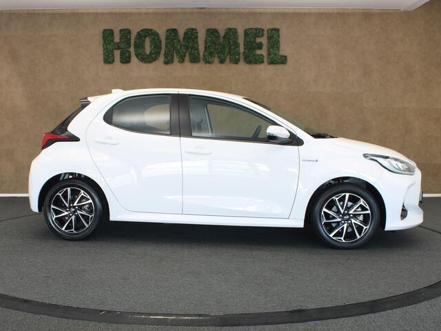 Toyota YARIS 1.5 Hybrid First Edition - ORIGINEEL NEDERLANDSE AUTO - AUTOMATISCHE AIRCO - KEYLESS ENTRY/START - APPLE CARPLAY/ANDROID AUTO - NAVIGATIESYSTEEM FULL-MAP - LED KOPLAMPEN