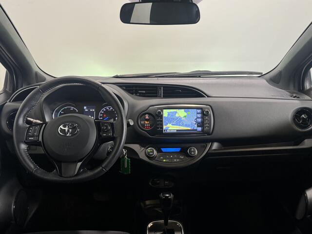 Toyota YARIS 1.5 Hybrid Bi-Tone
