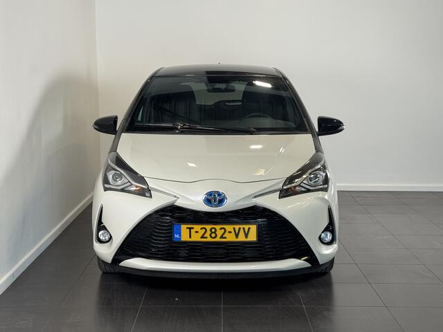 Toyota YARIS 1.5 Hybrid Bi-Tone