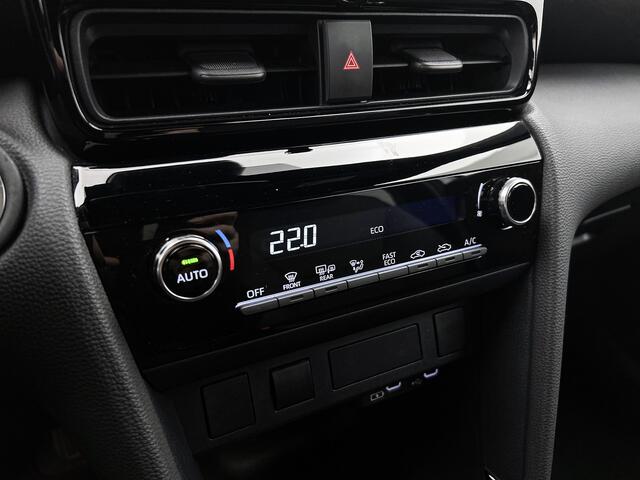 Toyota YARIS Cross 1.5 Hybrid 115 First Edition | 17" Lichtmetalen velgen | Apple Carplay / Android Auto | Parkeercamera |