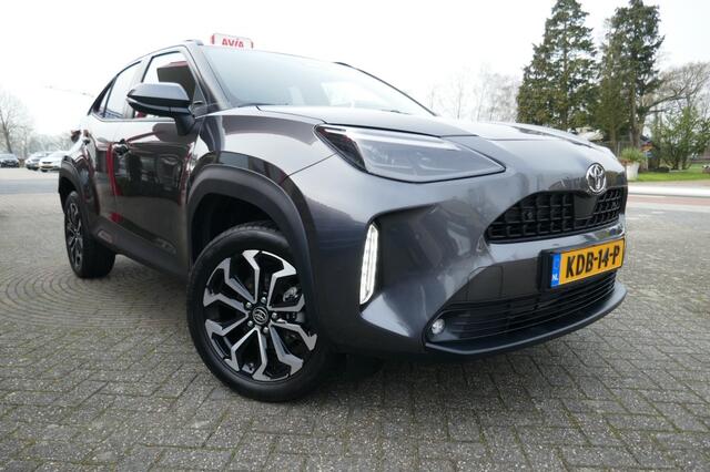 Toyota YARIS 1.5 HYBRID 115 FIRST CAMERA/PARKEERHULP V+A/LED/WINTERPAKKET