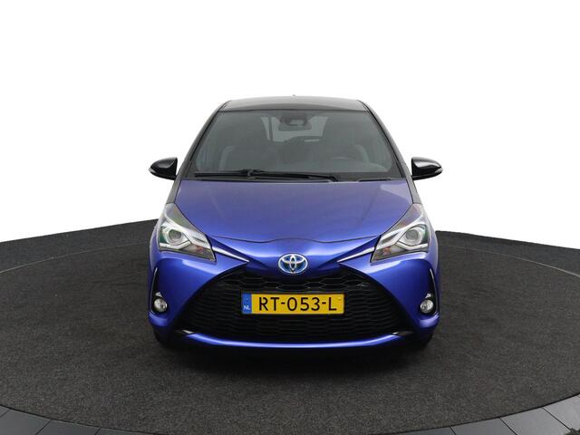 Toyota YARIS 1.5 Hybrid Bi-Tone | Navigatie | Cruise Control | Climate Control | Toyota Safety Sense |