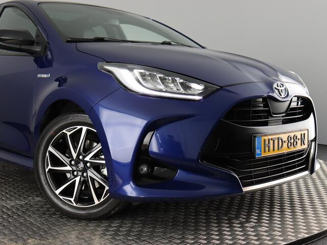 Toyota YARIS 1.5 Hybrid Style (Pano / Camera / ACC / Led)