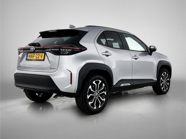 Toyota YARIS Cross 1.5 Hybrid 115 First Edition | NL dealeronderhouden |