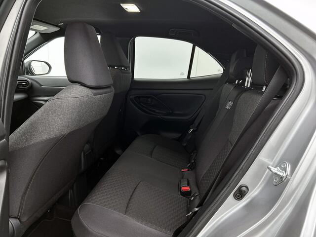 Toyota YARIS Cross 1.5 Hybrid 115 First Edition | NL dealeronderhouden |