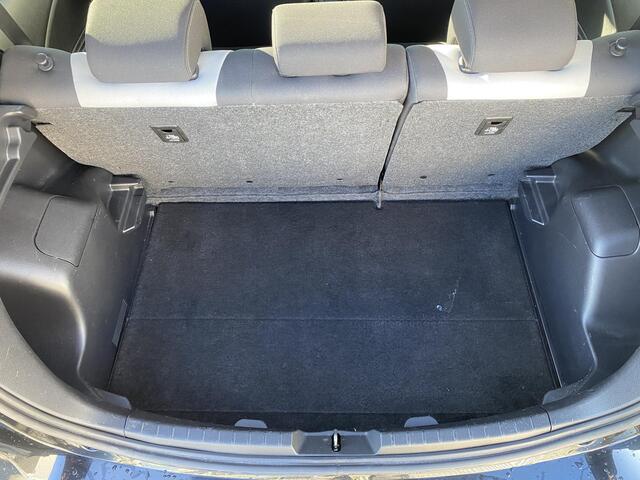 Toyota YARIS 1.5 Hybrid Design Sport Trekhaak, sportief, achteruitrij camera, cruise control, nette Nederlandse auto met boekjes