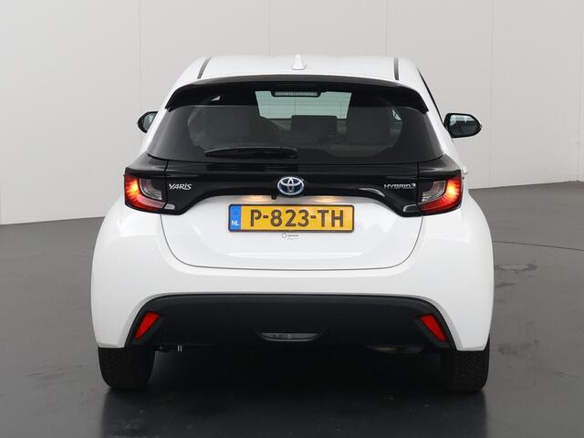 Toyota YARIS 1.5 Hybrid Active | Navigatie | Cruise Control | Climate Control | Camera | DAB | Apple CarPlay/Android Auto | Rijhulpsysteem |